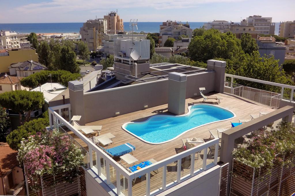 Residence Delfina Rimini Buitenkant foto